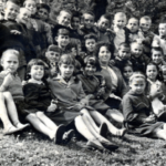 1ο Δημοτικό Σχολείο Φαρσάλων 1963-1964 Εκδρομή στο βουνό